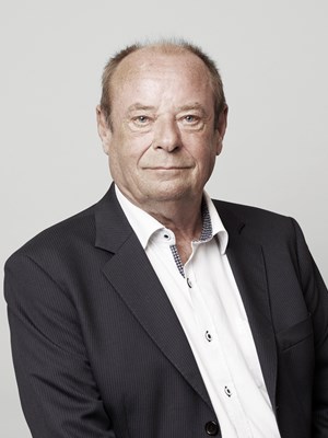 Advokat Jan Hansen